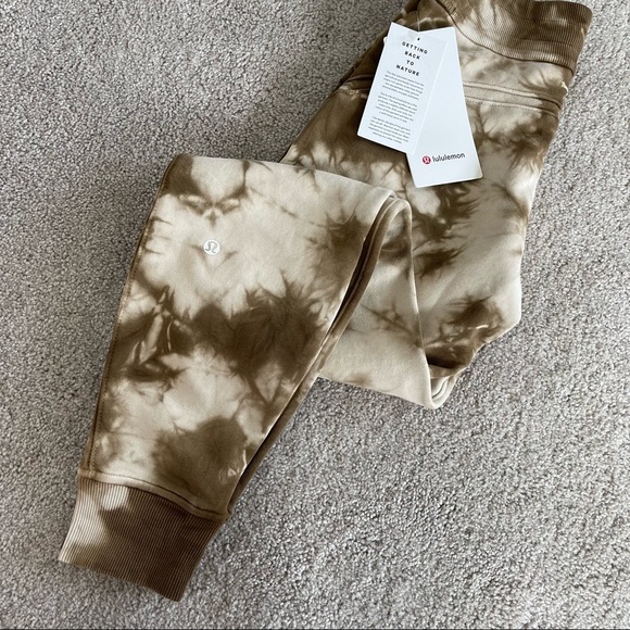 New Lululemon Warm Down Joggers - Picture 5 of 8